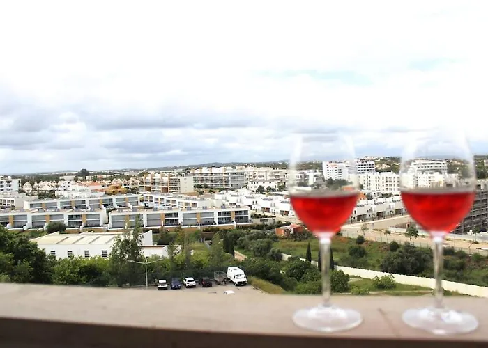 Endless Summer-with Pool * אלבופיירה