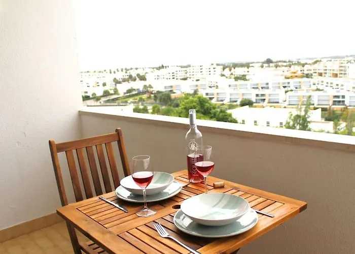 Endless Summer-with Pool * אלבופיירה